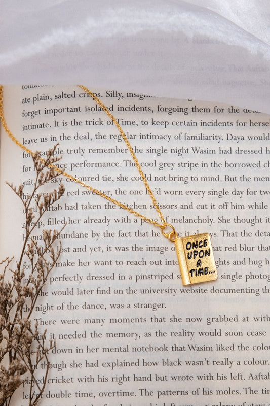 Book Lovers Pendant Chain